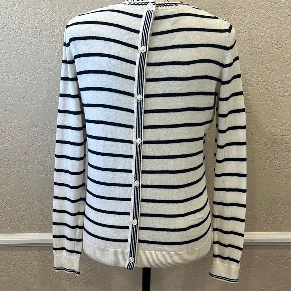 Preowned Talbots Getaway Button-Back Crewneck Whi… - image 2